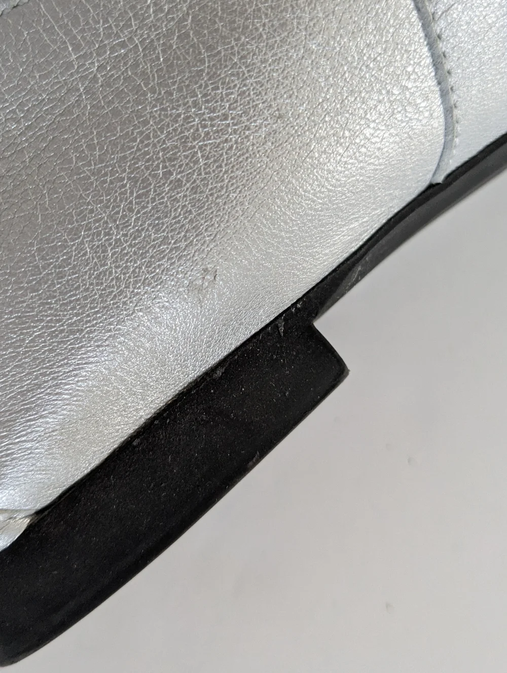 Paul Green Daphne Silver Loafers Size 8
